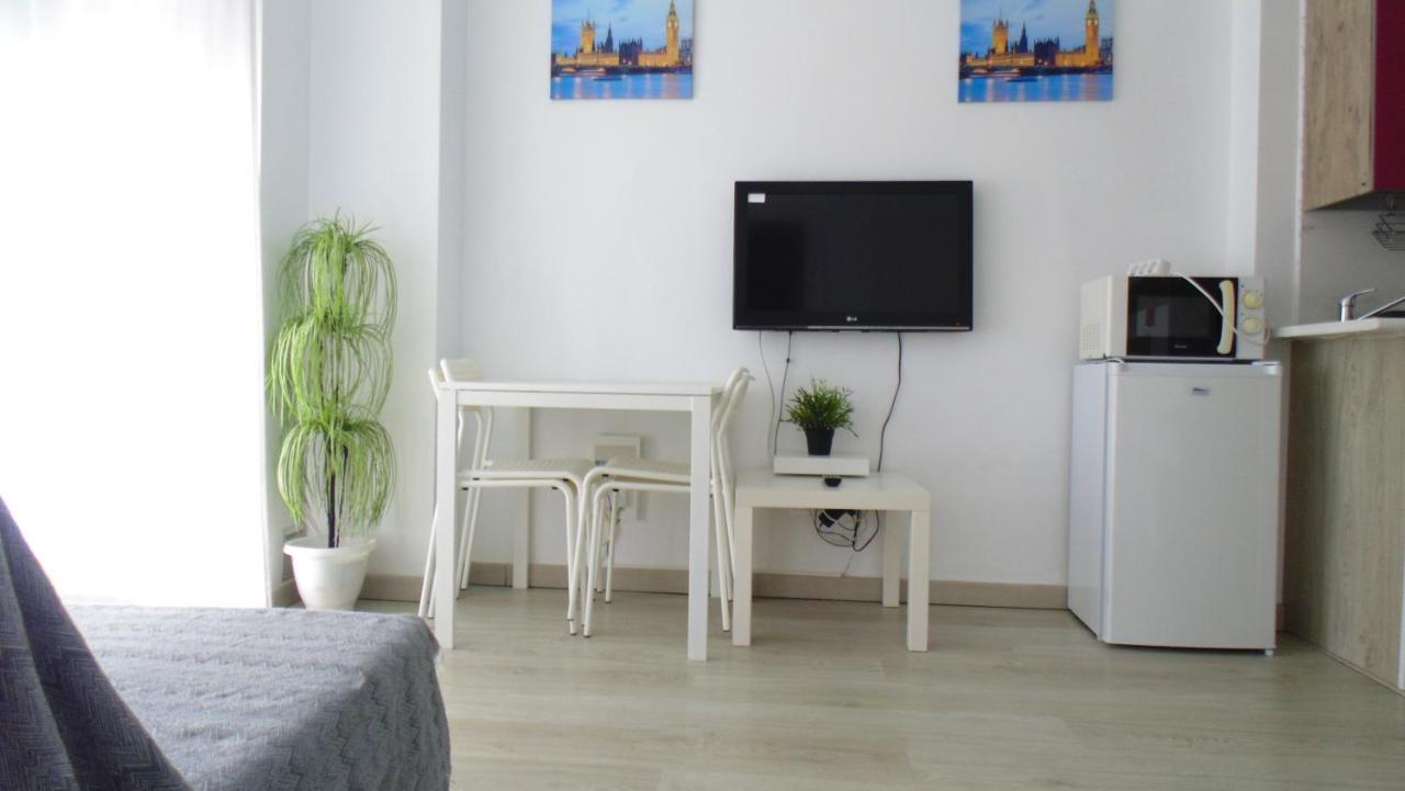 Apartamento En Centro A 150M Del Mar Apolo B トレビエハ エクステリア 写真
