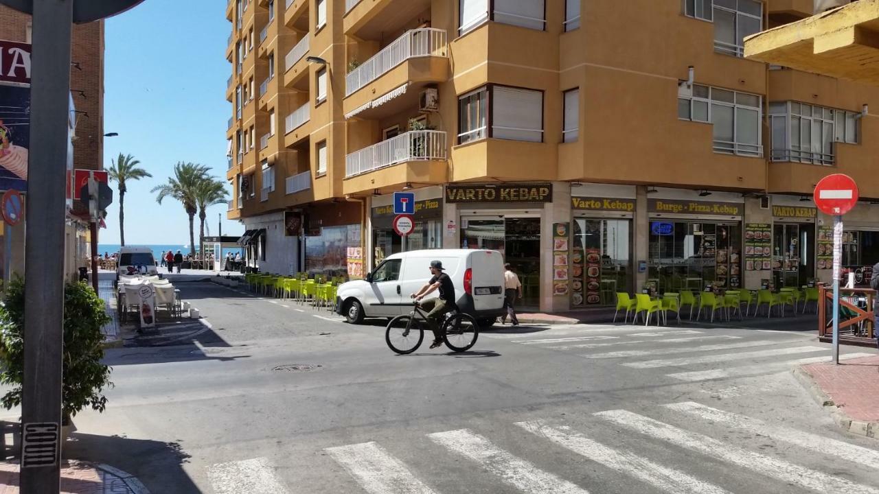 Apartamento En Centro A 150M Del Mar Apolo B トレビエハ エクステリア 写真